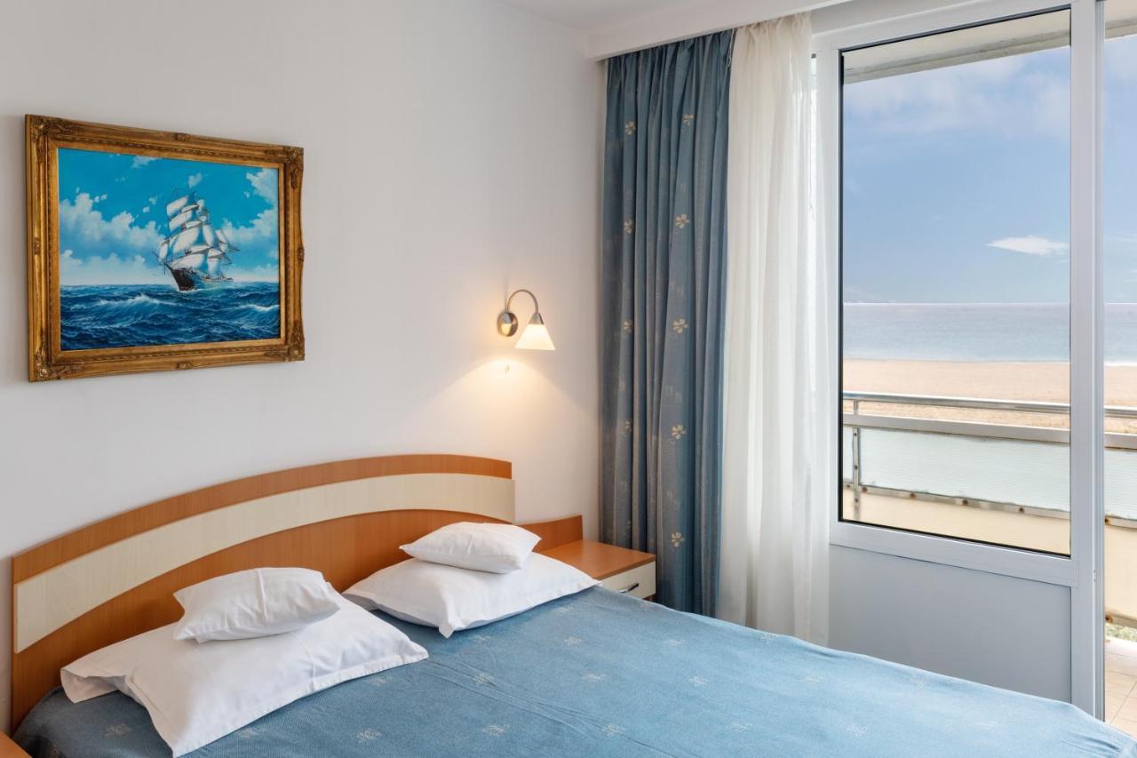 Hotel Sirena Saturn All Inclusive Екстериор снимка