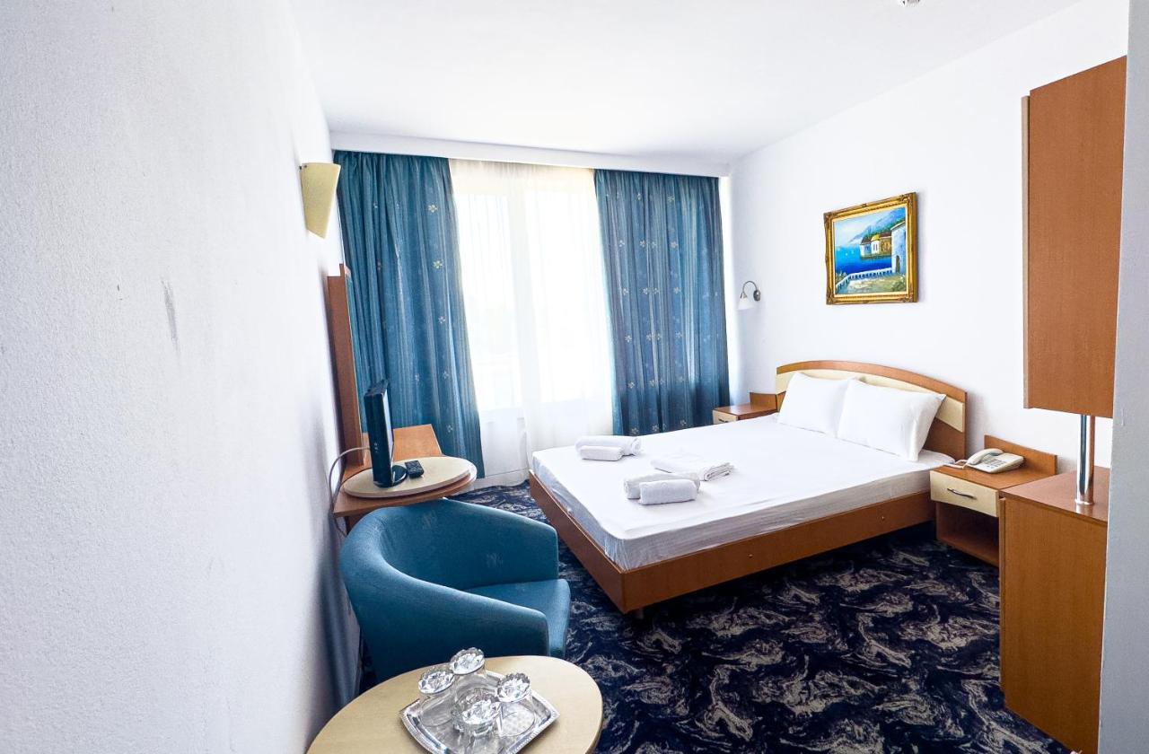 Hotel Sirena Saturn All Inclusive Екстериор снимка